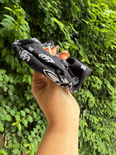 Load image into Gallery viewer, Secret Stash Scrunchie