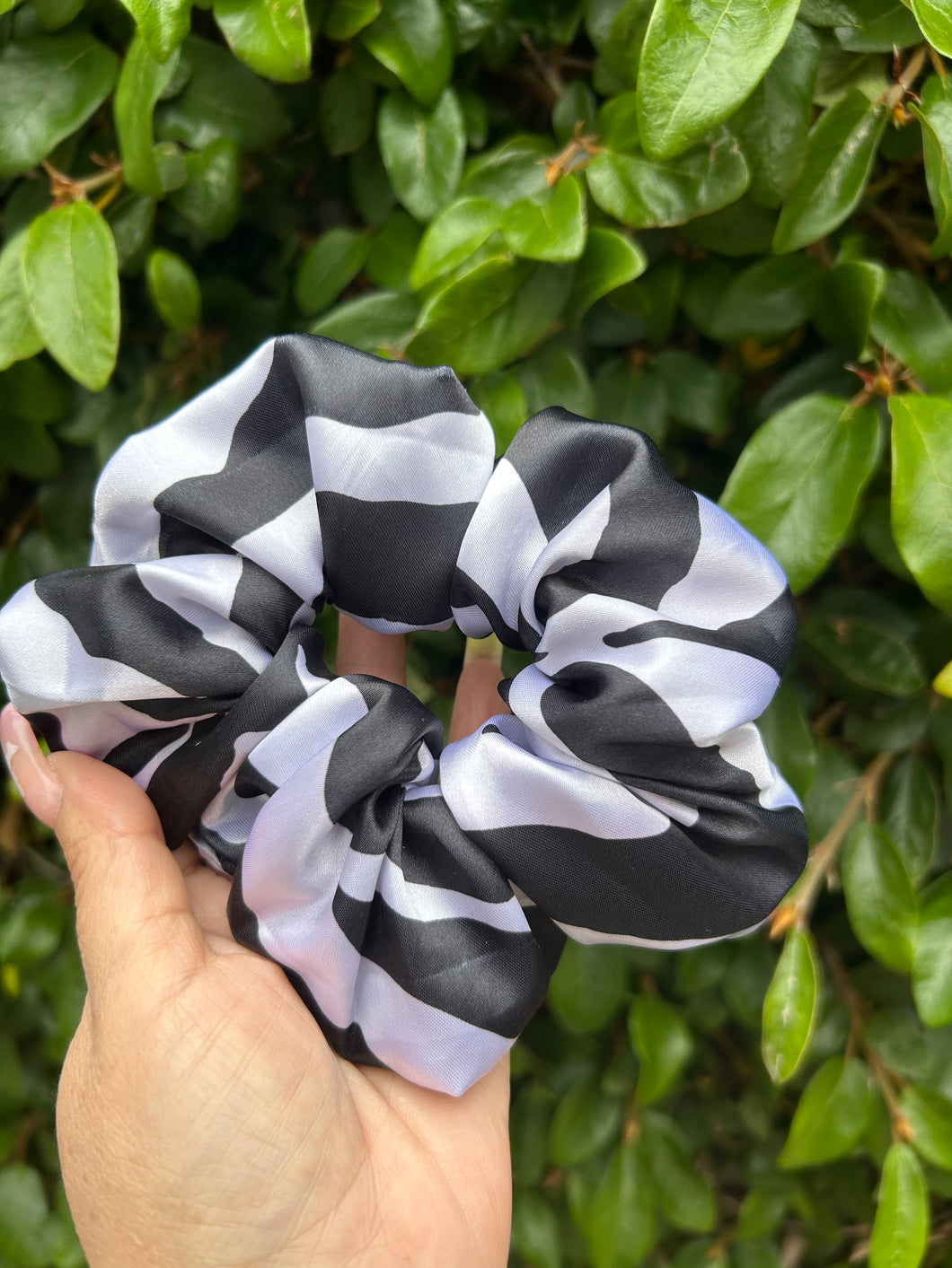 Satin Scrunchie B&W Zebra